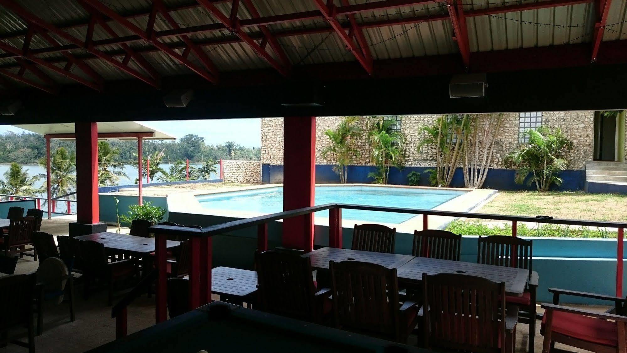 Hostel Retreat Seaside Port Vila Exteriér fotografie